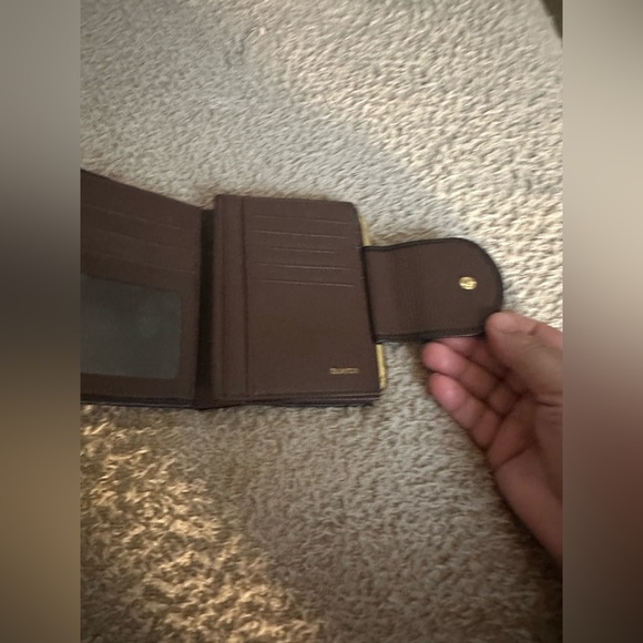 Vintage Buxton Brown Leather  Wallet full grain cowhide exterior - Picture 9 of 14